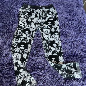 Happie. famous faces leggings
